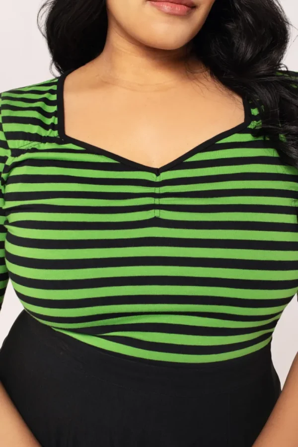 Hell Bunny Tops | Tops>Warlock Top H