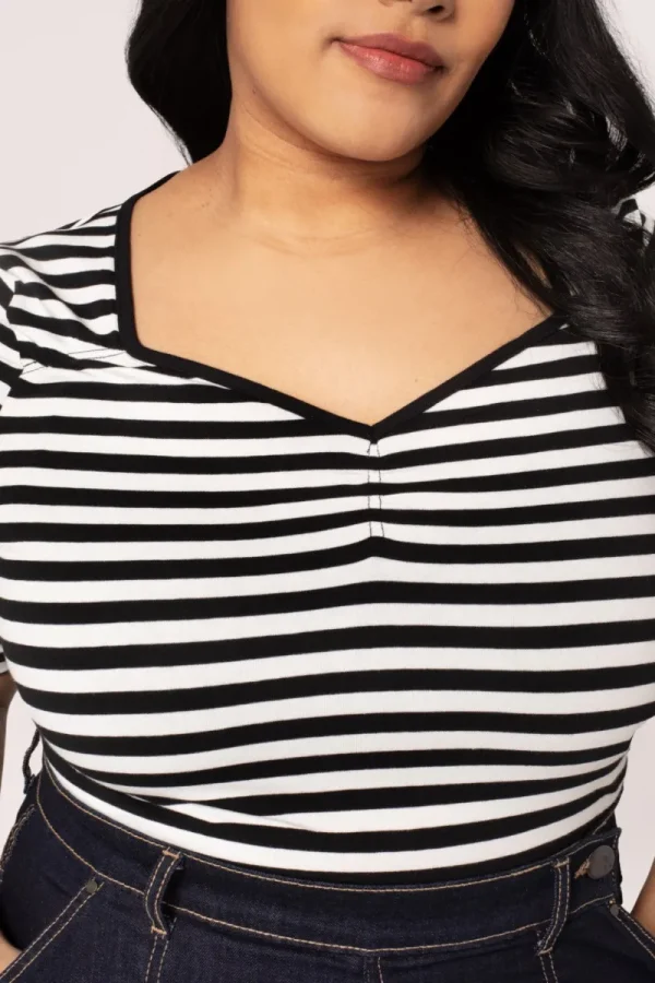 Hell Bunny Tops | Tops>Warlock Top H